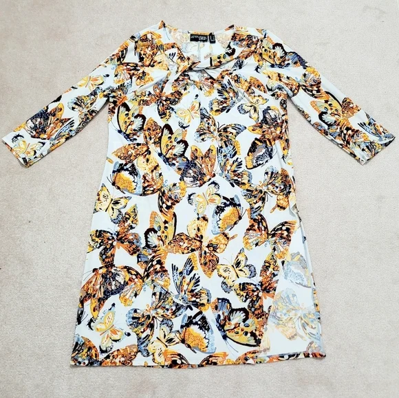 Attitudes by René Butterfly Print Tunic Top Women Small Keyhole Neck Relaxed Fit - Picture 9 of 14